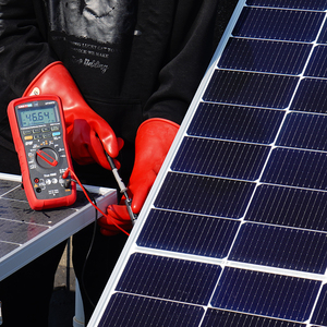 Multímetro Digital Profesional UNI-T UT197PV 1000V AC/DC, Multímetro Automático para Paneles Solares, Prueba de Pico de Potencia VFD, IP67 L86 - Product Image 5