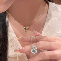 " Collier Gourd de la Fortune Super Éblouissant en Cristal Bleu Ciel, Pendentif en Pierre Précieuse pour Femme, Chaîne de Clavicule