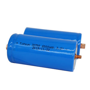 ¡Superventas! batería cilíndrica 6000mAh <span class=keywords><strong>3</strong></span>,<span class=keywords><strong>2</strong></span> V 32650 32700 batería recargable lifepo4 - Product Image 1