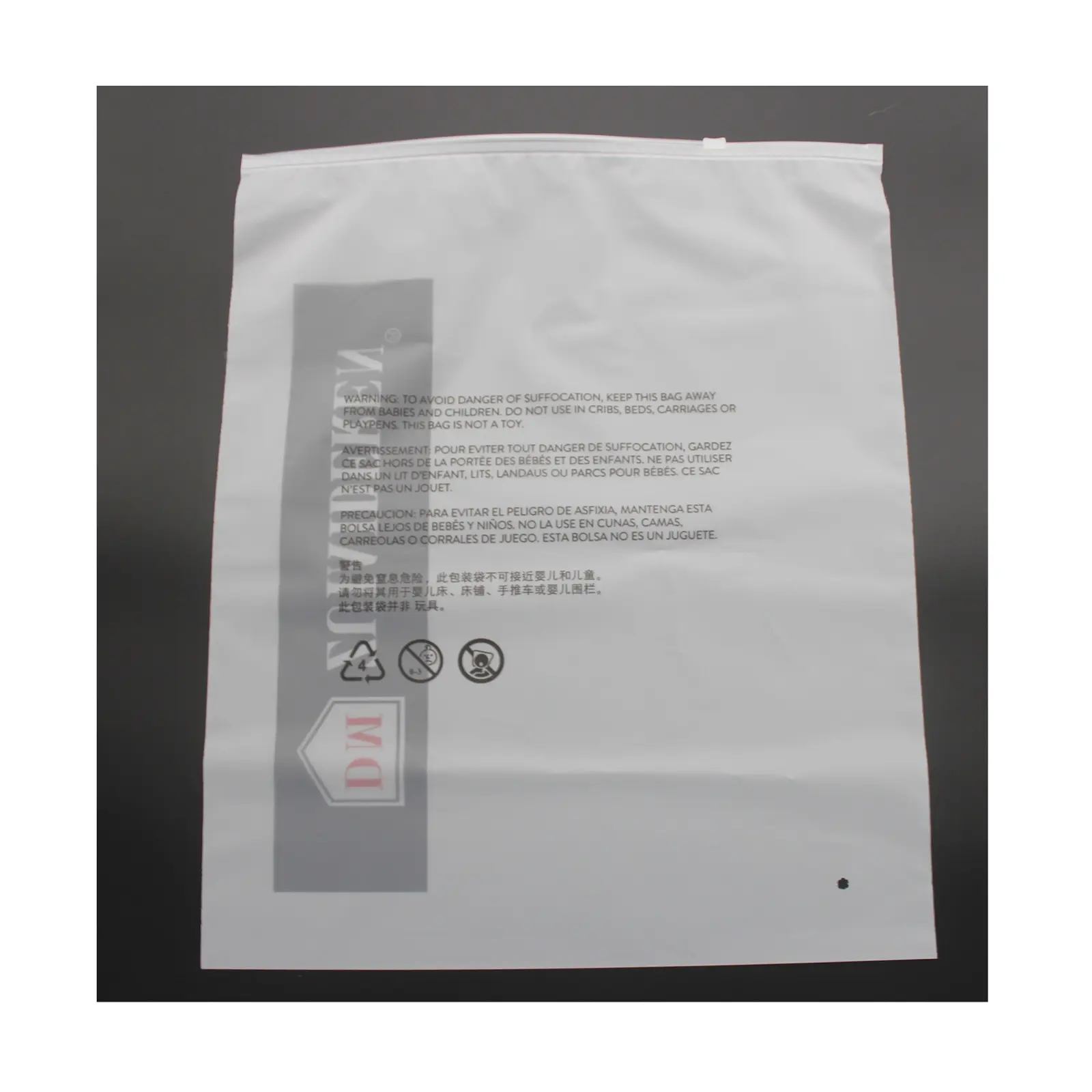 カスタムプリントフロストTシャツ収納ジップロックバッグPEプラスチックジップロックバッグ衣類用ロゴ付き食品セメント包装用