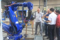 Bras de Robot industriel, équipement universel de soudage à bras, haute qualité, CNC