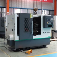 Tour CNC TCK36A certifié ISO9001 avec outils motorisés, tourelle multi-stations et accessoires de tournage CNC
