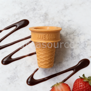 Lot de 7 cônes à gaufres plats 6x7cm en plastique, motif cœur, en mousse écologique, pour glaces factices et DIY - Product Image 5