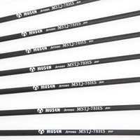Flèche en carbone mélangé à plumes naturelles MUSEN Archery 7,8 mm OD pour arc classique, arc à poulies, compétition, entraînement et tir récréatif