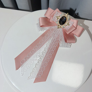 Produits Tendance : Broche vintage en dentelle et ruban de satin rose, Articles cadeaux souvenirs, Nœud papillon noir électroplaqué de qualité, Col de manteau JK - Product Image 5
