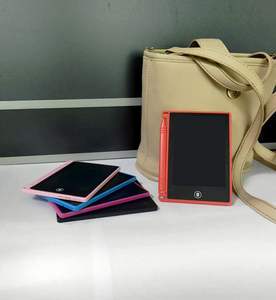 لوح رسم وكتابة تعليمي للأطفال بشاشة LCD مقاس 4.4 بوصة يعمل بالبطارية، مصنوع من مادة ABS، لوح رسومات صغير للأطفال - Product Image 4