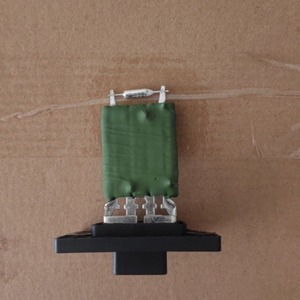 ตัวเก็บประจุอลูมิเนียมอิเล็กโทรลีติคขั้ว100V 100F สำหรับแหล่งจ่ายไฟ - Product Image 1