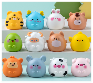 New12 signos del zodiaco chino animal mini estatuilla resina perro mono Gallo perro cerdo buey conejo serpiente caballo cabra rata Tigre dragón juguete - Product Image 5