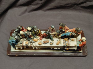 Usines chinoises Décoration de Noël personnalisée Statue Artisanat le dernier souper Jésus et les disciples Figurine en résine - Product Image 3