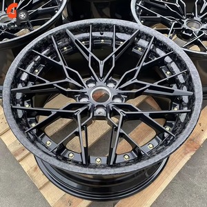 Rueda de Aleación Forjada Cóncava con Detalles de Fibra de Carbono, Forjado a Alta Presión de 12000 Toneladas, PCD Personalizado, Acabado Superficial ET con Tapa Central - Product Image 1
