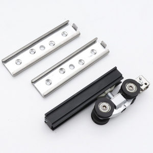 Ruedas de hierro modernas para puertas correderas, riel de rodadura de alta resistencia, riel de hierro colgante para puertas/cortinas correderas, riel cuadrado de hierro de alta calidad para un deslizamiento suave. - Product Image 6