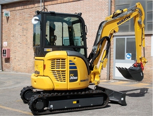 Venta directa de fábrica Buen rendimiento Alta calidad Japón usado Komatsu PC30MR 2019 Modelo Excavadora de motor Fawde de 3 toneladas para gran oferta - Product Image 4