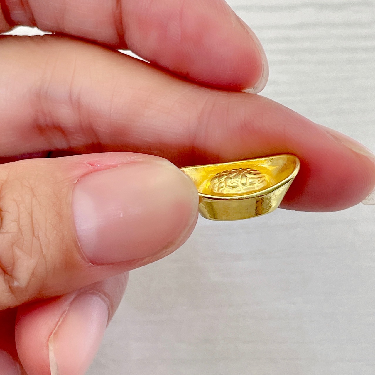 1,8 cm de lingote mediano