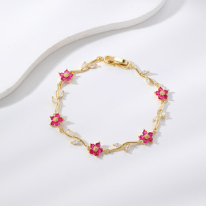 Pulsera Artesanal de Plata con Circonitas Cúbicas Multicolor, Inspirada en la Naturaleza, Hipoalergénica y Resistente al Deslustre - Product Image 4
