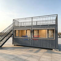 Bar en conteneur maritime de 20 pieds sur 2 étages avec terrasse, bar et café préfabriqués en conteneur