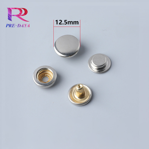Vente en gros de <span class=keywords><strong>boutons</strong></span> pression 503-<span class=keywords><strong>boutons</strong></span>-pression en acier inoxydable et métal en laiton (argent/or) <span class=keywords><strong>pour</strong></span> doudounes, manteaux - Product Image 4