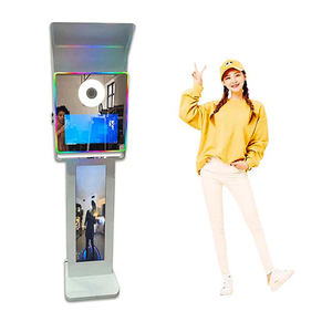 Espejo Interactivo para Selfies, Cabina de Fotos con Panel Frontal, Video Selfie, Accesorios Gratuitos, Cabina de Fotos con Espejo de 65 Pulgadas - Product Image 2