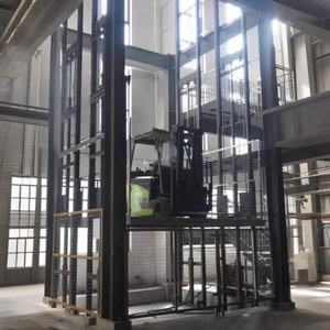 Elevador Hidráulico de Carga de Acero de Alta Resistencia Queen of Quality con Eslingas de Cadena y Rieles de Guía Eléctricos para Comercios y Hoteles (Nuevo) - Product Image 2