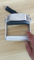Poignée de tirage latéral en acier inoxydable avec poignée en bois pour machine à câble réglable, accessoire de poulie de gym, prix de gros