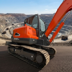 รถขุดตีนตะขาบมือสองจากเกาหลีแท้ ราคาถูกที่สุด Doosan DX60 มินิเอ็กซ์คาเวเตอร์ 6 ตัน ในเซี่ยงไฮ้ - Product Image 1