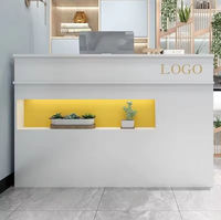 Comptoir de caisse moderne en bois avec éclairage LED et design panneau pour salon de coiffure, magasin de vêtements et supermarché - Bureau d'accueil personnalisable