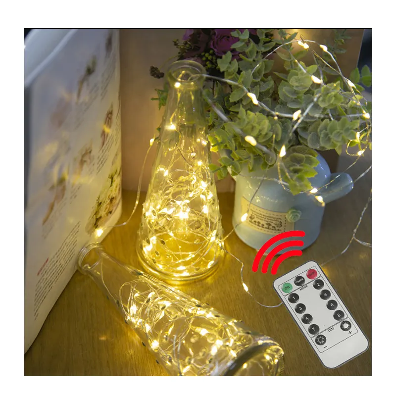 Guirlande lumineuse LED en fil de cuivre Guirlande lumineuse décorative pour les fêtes de Noël 8 fonctions Boîte à piles étanche Guirlande lumineuse en fil de cuivre