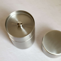 Boîte de rangement minimaliste en acier inoxydable pour poudre de matcha, ronde, avec couvercle intérieur