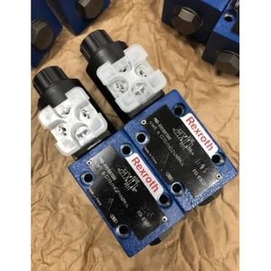 Vanne solénoïde hydraulique Rexroth 4WE6D70HG24N9K4 315 bars 60 L/min quatre voies raccordement pression 1/2 pouce - Product Image 1