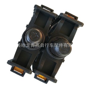 Pédales de vélo de montagne en plastique noir avec roulement à billes, axe en acier antidérapant - Product Image 5