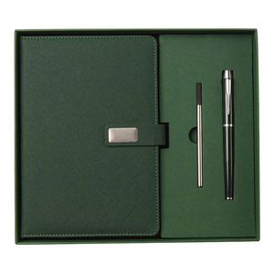 Ensemble cadeau de luxe personnalisé en cuir PU avec logo d'entreprise, comprenant un carnet fait main imprimé en typographie et un stylo - Product Image 1