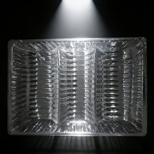 Plateau alimentaire en PET <span class=keywords><strong>de</strong></span> qualité alimentaire durable à 3 compartiments transparent <span class=keywords><strong>pour</strong></span> la dégustation en boulangerie, la présentation <span class=keywords><strong>de</strong></span> desserts, les apéritifs <span class=keywords><strong>de</strong></span> traiteur - Product Image 1