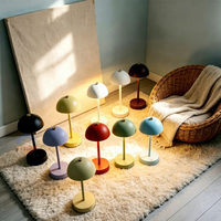 Lampe de table rechargeable en or moderne, hauteur réglable, lampe de bureau LED sans fil pour chambre à coucher, restaurant, bar