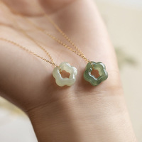Collier Pendentif Fleur Creuse Vintage en Gros, Mignon et Magnifique, en Alliage Imitation Jade Vert, Bijoux