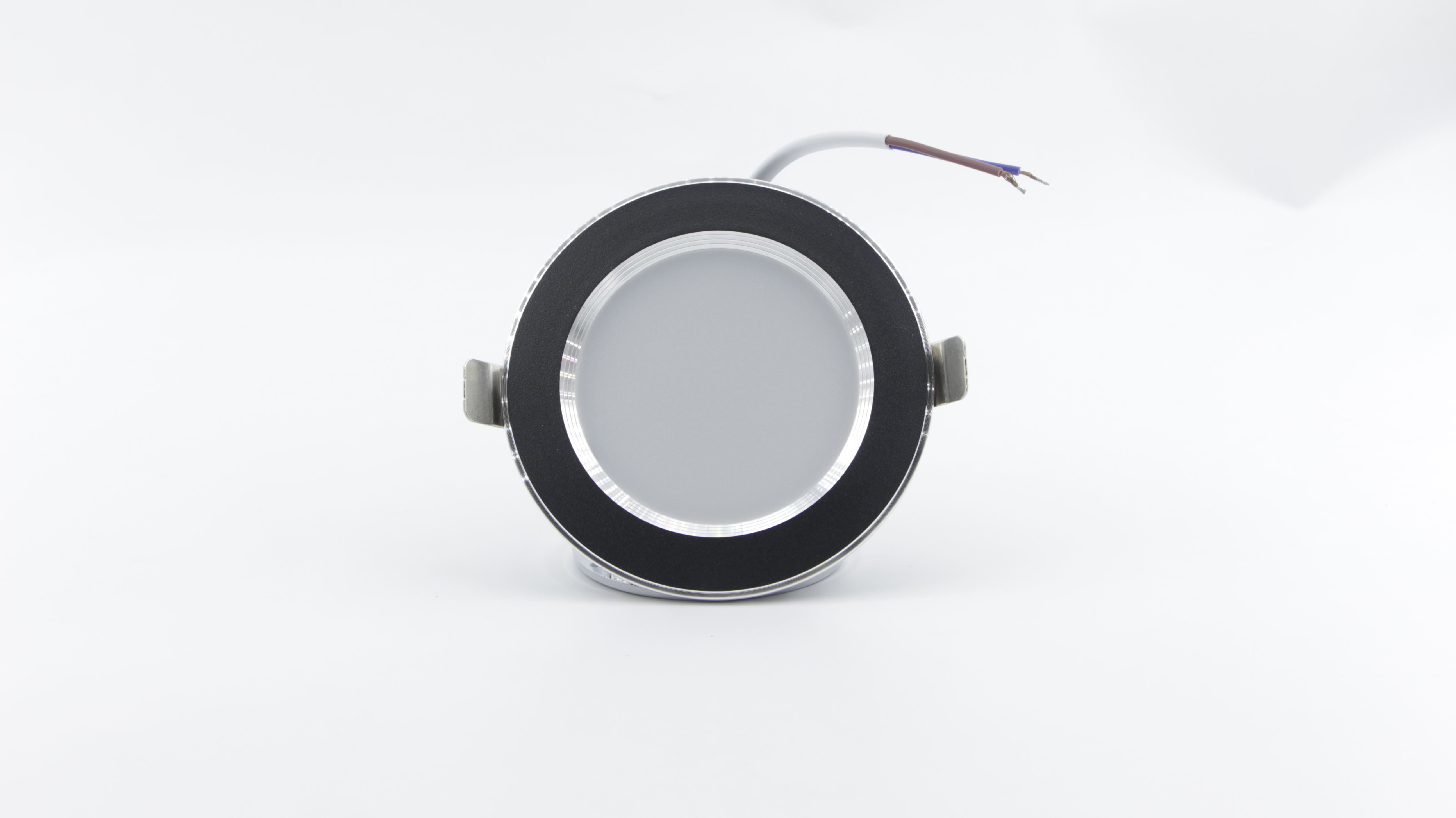 ดำ + เงิน