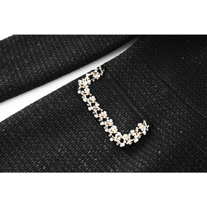 2025 elegante abito da sera da donna nero con collo quadrato in vita-abito Casual a <span class=keywords><strong>maniche</strong></span> <span class=keywords><strong>lunghe</strong></span> floreale di alta qualità decorato con perle - Product Image 5