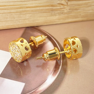 Boucles d'oreilles tendance en laiton et cuivre, zircon incrusté, plaqué or 18 carats, motif cœur pour femme, sertissage griffe, cadeau, vente en gros - Product Image 3