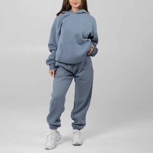 Tuta Sportiva Personalizzata Plus Size per <span class=keywords><strong>Donna</strong></span>, Felpa Corta Traspirante e Pantaloni Jogger Oversize Casual - Product Image 1
