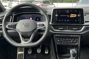 Nouvelles ventes de voitures d'occasion <span class=keywords><strong>Volkswagen</strong></span> T-Roc 1.5 TSI R-Line <span class=keywords><strong>SUV</strong></span> <span class=keywords><strong>2022</strong></span> prêtes à être expédiées - Product Image 5