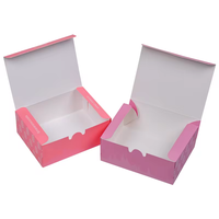 Boîte d'emballage rose créative de qualité alimentaire personnalisée boîte d'emballage cadeau en papier macaron bonbons chocolat avec logo
