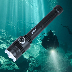 IPX6 lặn Đèn pin siêu sáng P70 dài khoảng cách dưới nước không thấm nước ngọn đuốc - Product Image 1