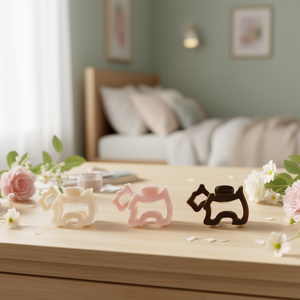 Fermacapelli in Plastica a Forma di Cucciolo Highland Colorato, 6,5 cm, Stile Cartone Animato, 2 Pezzi per Colore, Confezione da 600 Pezzi - Product Image 3