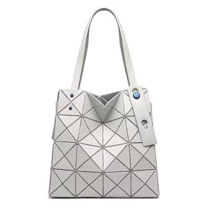 Hot Sale Frosted Illusion Geometric Diamond Tote Bag Zipper Closure Versatile Large-Capacity Single-Shoulder Handbag Two Handles - Product Image 2