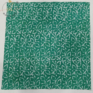 Serviette en coton imprimée à la main, motif carré, douce et résistante, pour la cuisine, la salle à manger et les mariages - Product Image 2