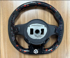 Volante de Fibra de Carbono para <span class=keywords><strong>Mercedes</strong></span> <span class=keywords><strong>Benz</strong></span> C200 <span class=keywords><strong>C300</strong></span> E200 E300 GLC CLS, Cuero Perforado Personalizado, <span class=keywords><strong>Precio</strong></span> al por Mayor - Product Image 4
