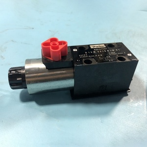 Nouvelles vannes hydrauliques de commande directionnelle à solénoïde SD1VW001ENJW en stock - Product Image 5