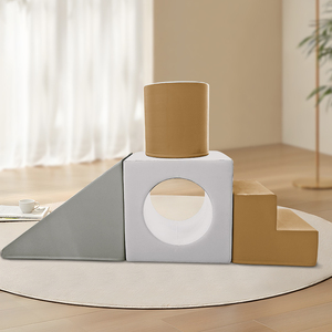 Bloques de escalada de espuma para interiores para niños pequeños: con túnel-4 bloques de espuma, escalador suave para gimnasio con tobogán y escalera - Product Image 1