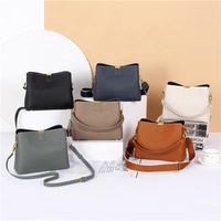 Vente en gros de fourre-tout en cuir véritable pour femmes populaires Sac à main seau de luxe pour femmes Sac à bandoulière décontracté à la mode pour dames