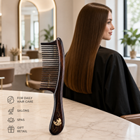 Peigne démêlant artisanal en bois de noyer africain à dents larges avec incrustation de fil de cuivre, idéal pour salons, spas, vente en gros et cadeaux