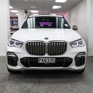 2019 XDrive40i G05 Auto 4x4 Caja de Cambios Manual/Automática Volante a la Izquierda Interior Oscuro/Claro Gasolina/Eléctrico 4L R18 Coche Usado - Product Image 4