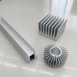 Fabricante de Perfiles de Extrusión de Aluminio con Disipador de Calor LED OEM Personalizado para Refrigeración de Iluminación y Piezas de Módulos LED - Product Image 2